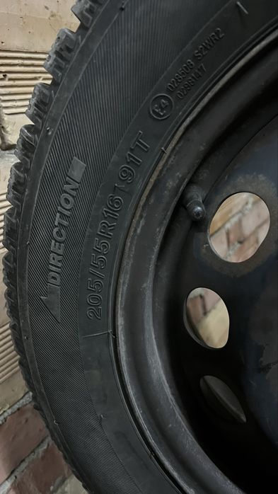 Зимни гуми и джанти  комплект  готови за монтаж 205/55-16 AUDI VW SEAT
