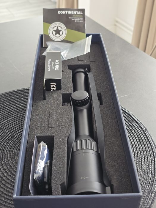 Luneta vanatoare(goană) Vector Optics Continental 1-6x24 Fibră Optică