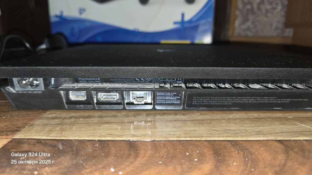 Продам  Playstation 4 Slim 512гб. Версия 13.02!