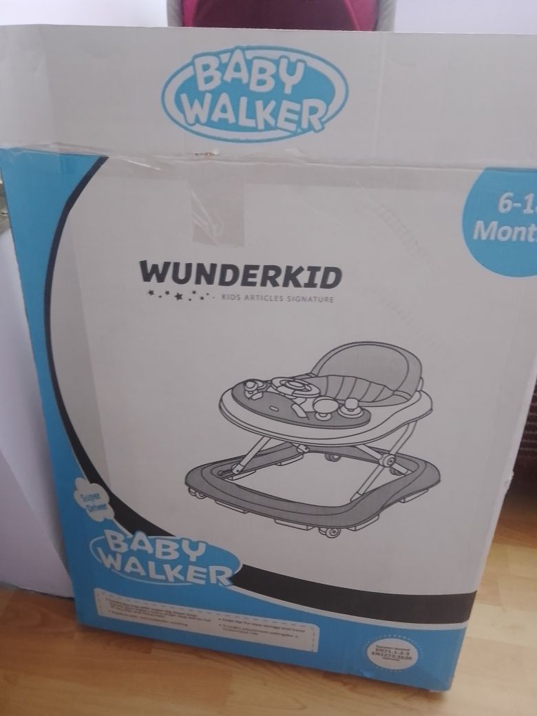 Проходилка Wunderkind