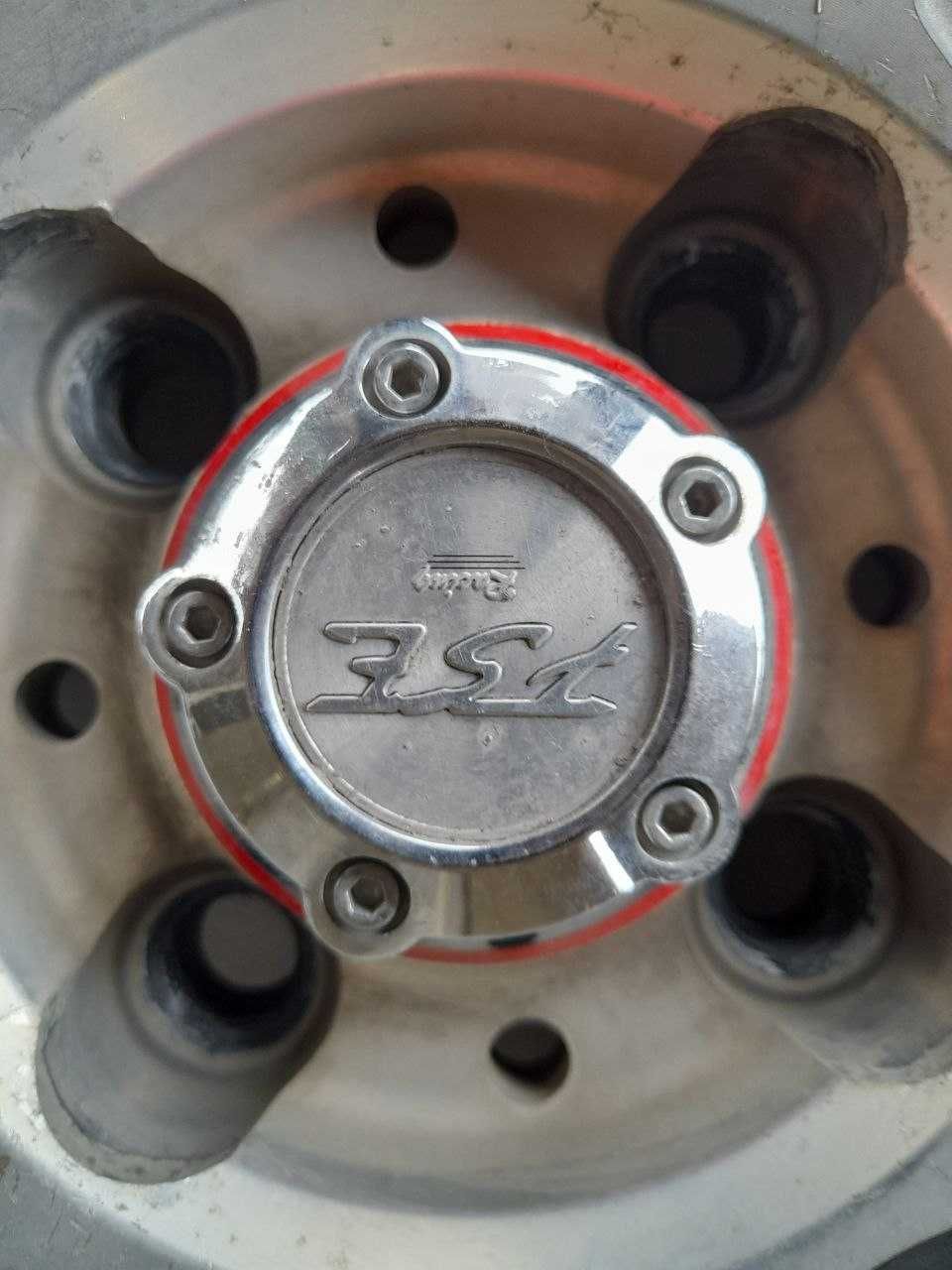 Продаются литые диски FSE racing R15 c шинами ATREZZO Sailun