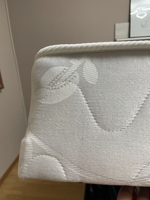 Нов матрак с вградена рамка 160/200