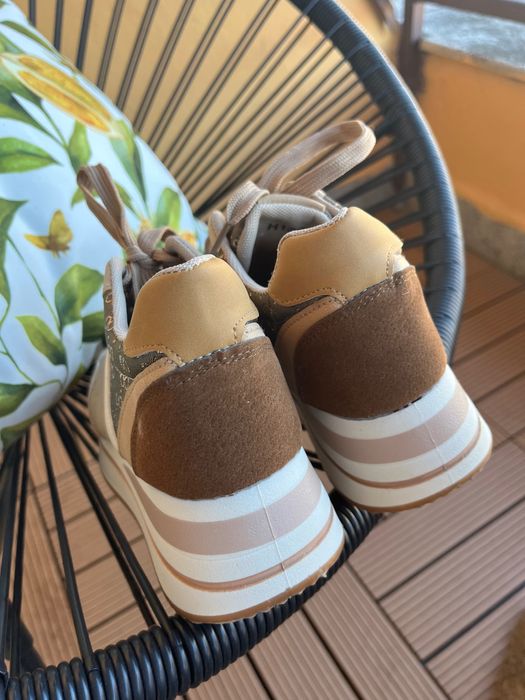 Дамски Обувки,Сникърси нови