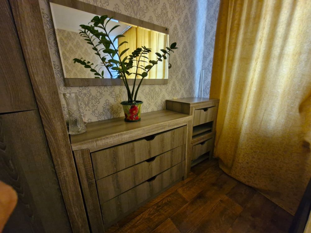 Продам шкаф и комод