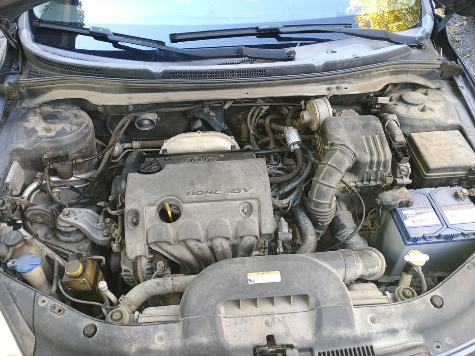 Продавам KIA CEED 1.6, реален пробег 171 500км, газова уредба