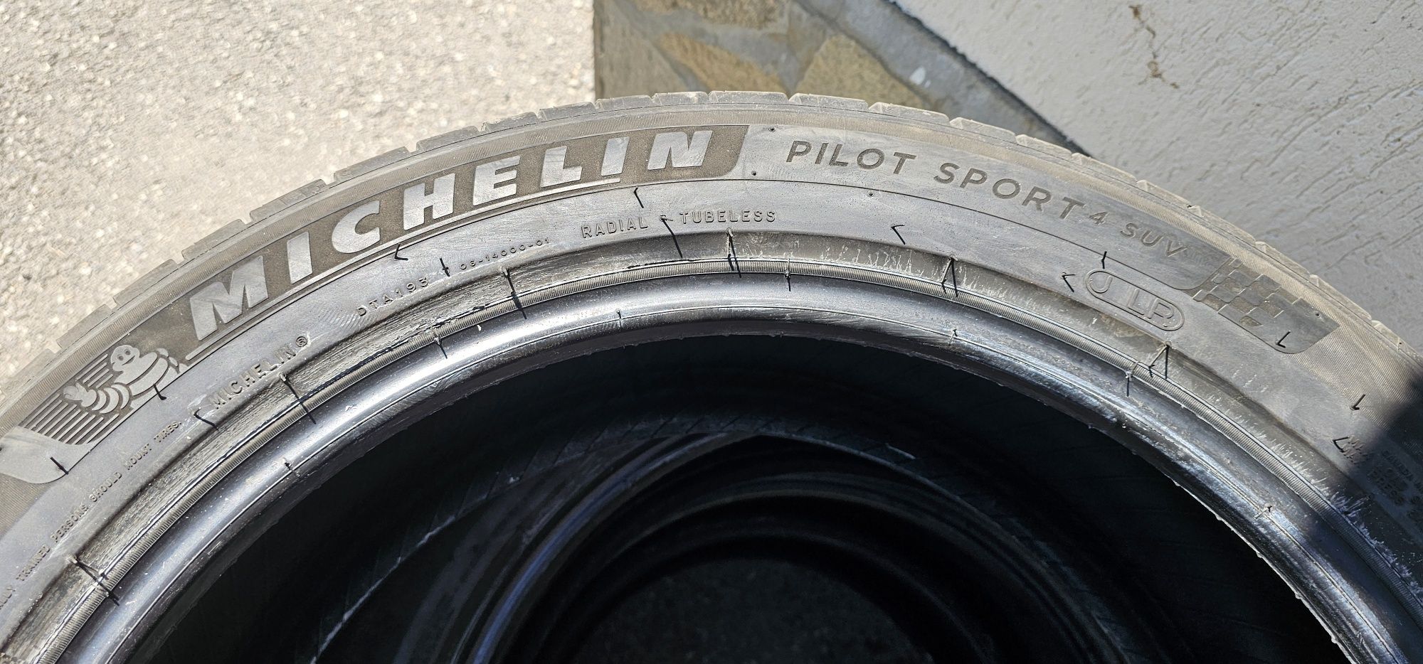 Летни гуми Michelin Pilot Sport 4 SUV 235 50 20