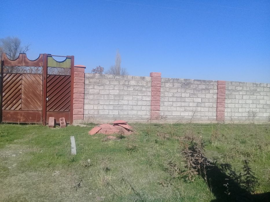Участок сатылады. Пригородта, 2пер Бекназарова 6. Калага коштi.