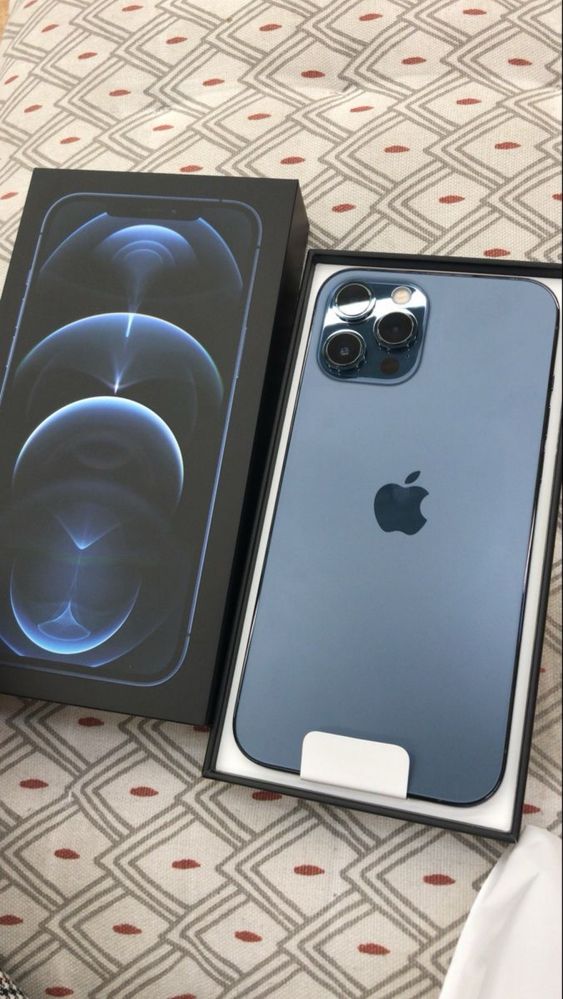 Срочно продам Iphone 12 pro max