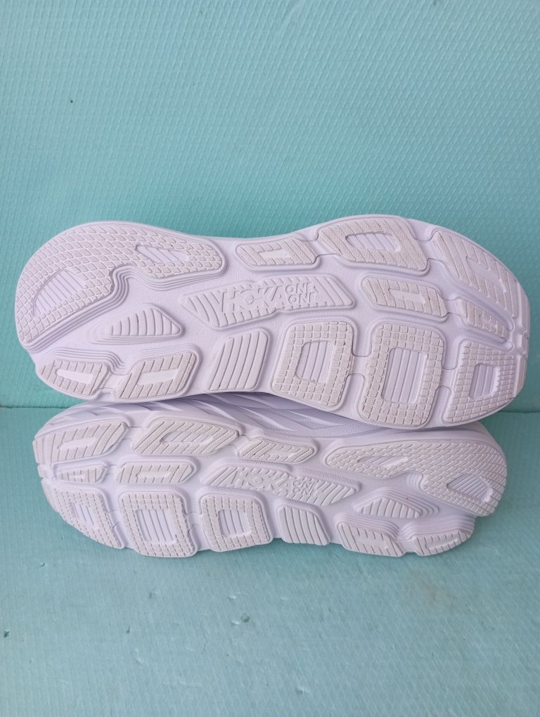 Hoka One One Bondi 7 спортни маратонки N:49 1/3 стелка 32см.