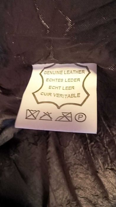 Vand geaca Piele  XL Dolce and GabbanaVariante Schimb Iphone Samsung