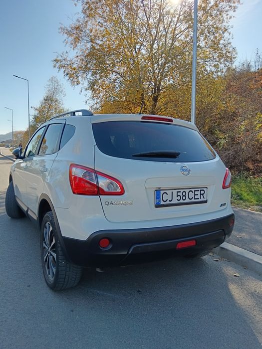 Nissan Qashqai | 2013 | Panoramic | 360