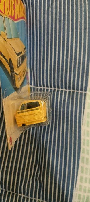 Hot wheels- 92 BMW M3