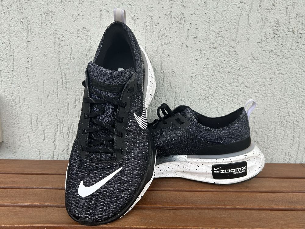 Оригинални обувки Nike ZoomX Invincible Run Oreo