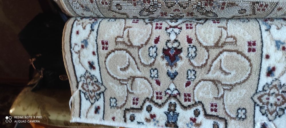 Пролам новую ковровую дорожку по три метра