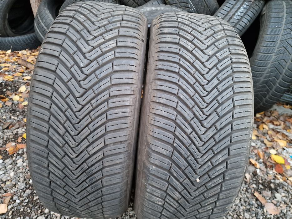 Anvelope 215/50R17 marca Continental, DOT 2022,7 mm