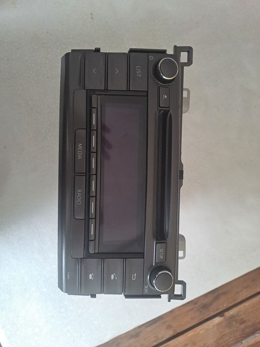 Штатный магнитофон