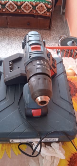 Винтоверт bosch professional gsb180-li