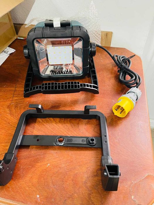 Makita Lampa de lucru DML805 14.4-18V 230V Albastru