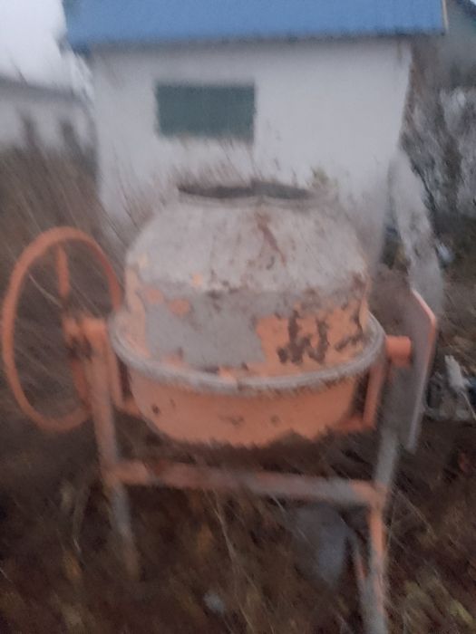 Бетон мешалка рабочи