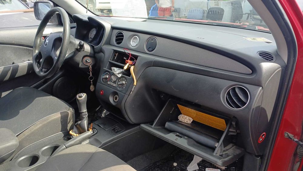 Dezmembrez Mitsubishi Outlander 2.0 Benzina Din 2005 - 4G63
