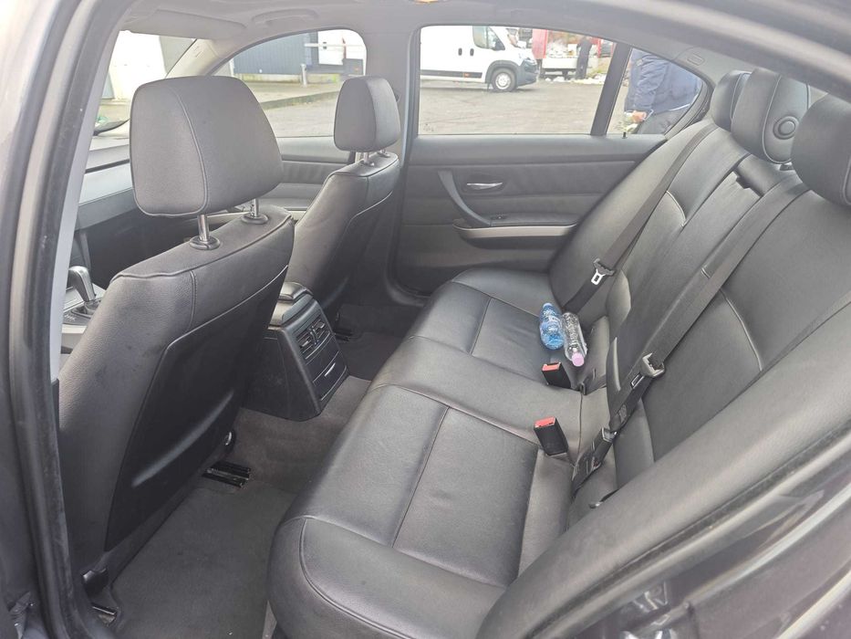 BMW - E90 - 318i  full