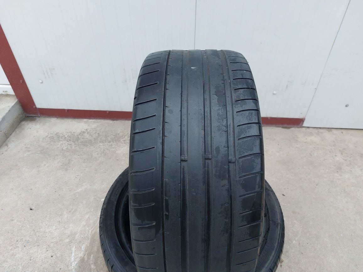 125 lei bucata! Doua anvelope de vara 255 35 19 Dunlop