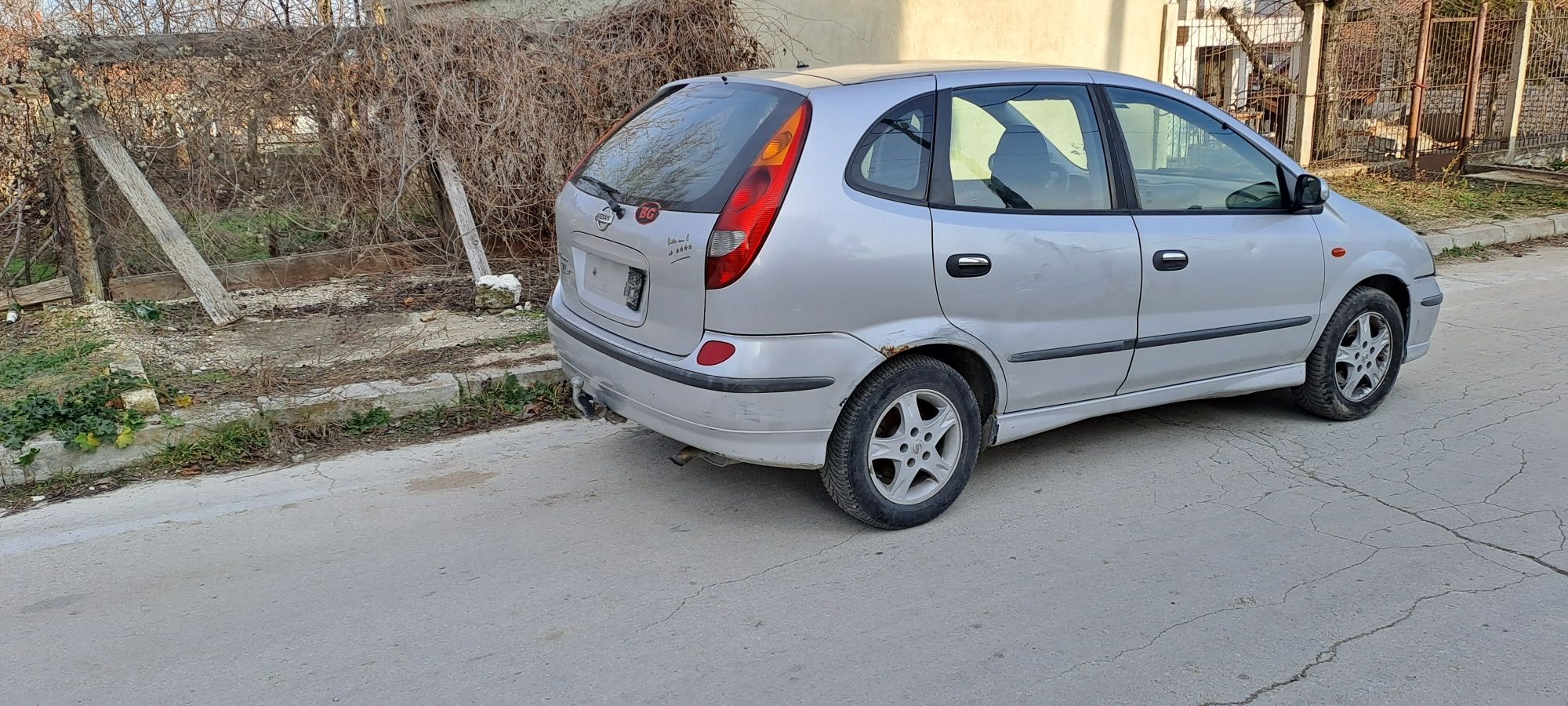 Nissan Almera Tino 2,2did/ Нисан Алмера Тино на- части