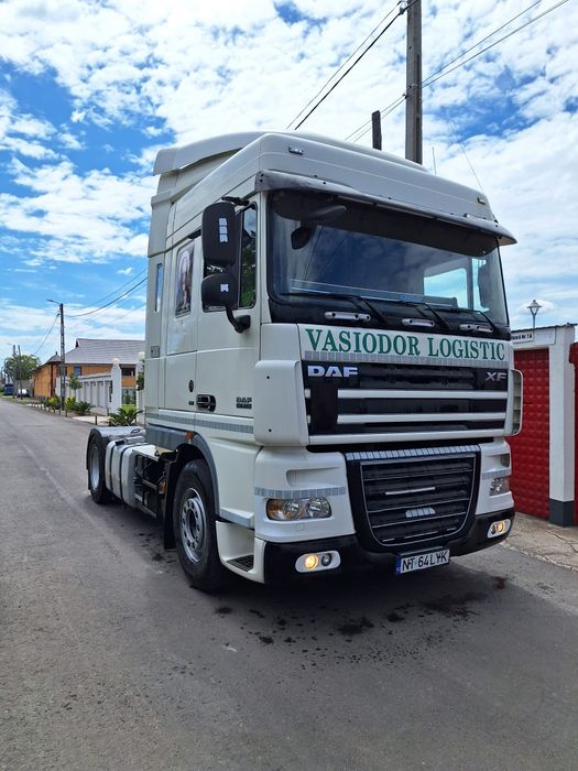 Cap tractor Daf XF 105.460