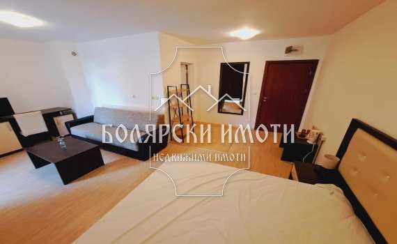 Продава се Хотел в Свети Влас - 427 кв.м за 1289 €/кв.м - Снимка #4
