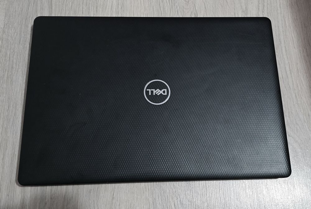 Dell Inspiron 3580