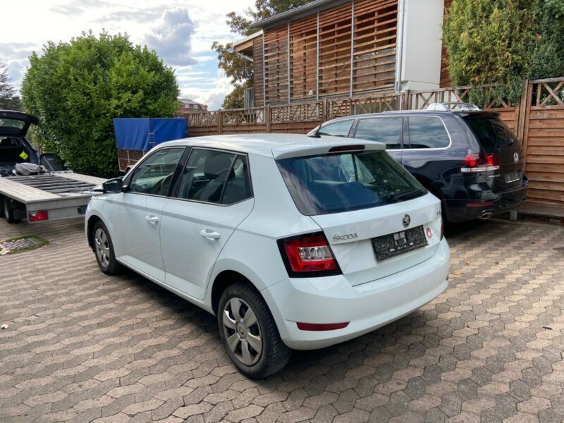 НА ЧАСТИ! Skoda Fabia III 1.0 MPI 75 кс. 2019 г. Климатик CHYB