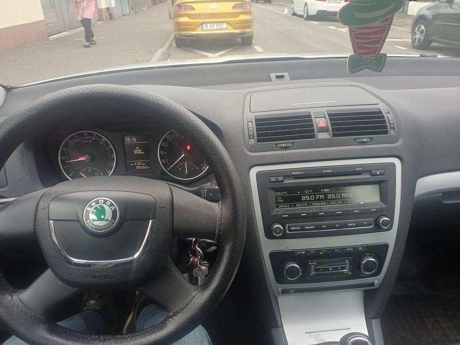 Vând Skoda Octavia FACELIFT euro 5