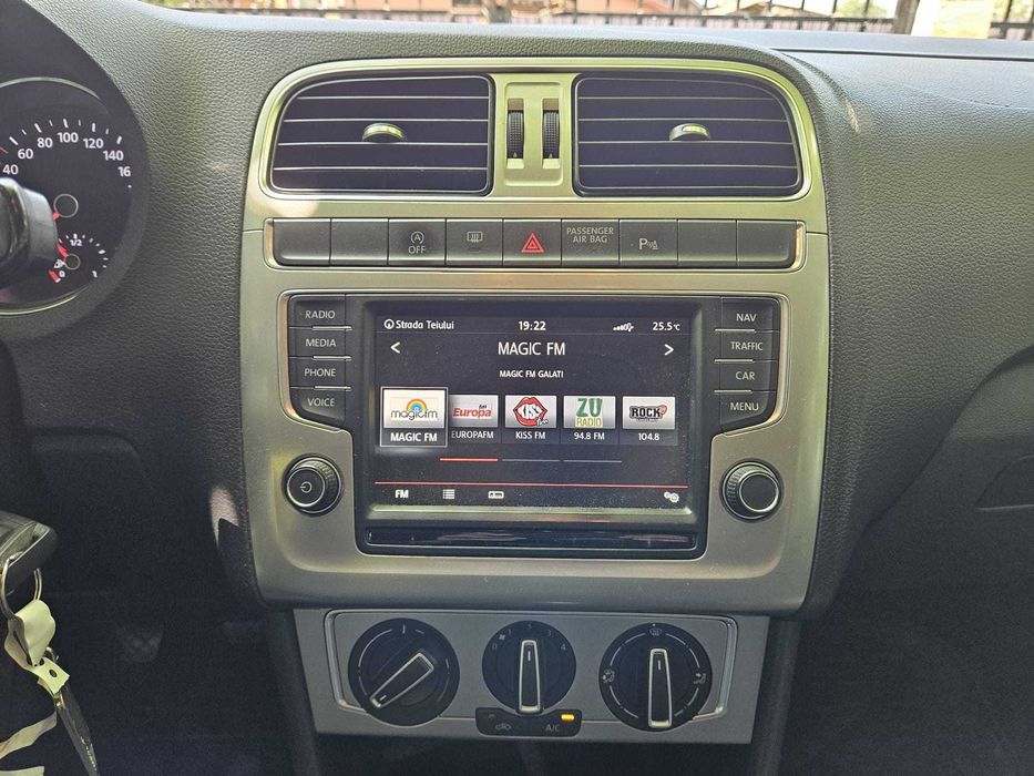 Vw Polo R-line/1.4 litri /75 CP EURO 6
