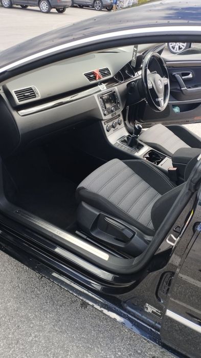 Продавам Volkswagen Passat CC-2.0 dizel