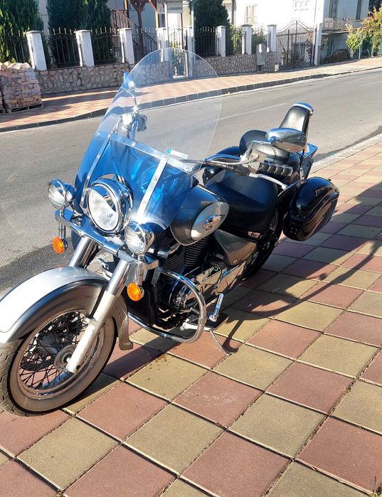 Suzuki VL800 Intruder