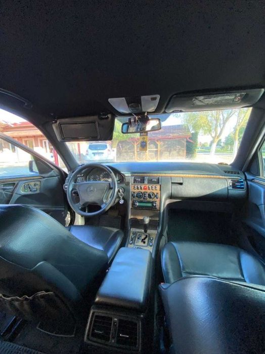 mercedes e class w210