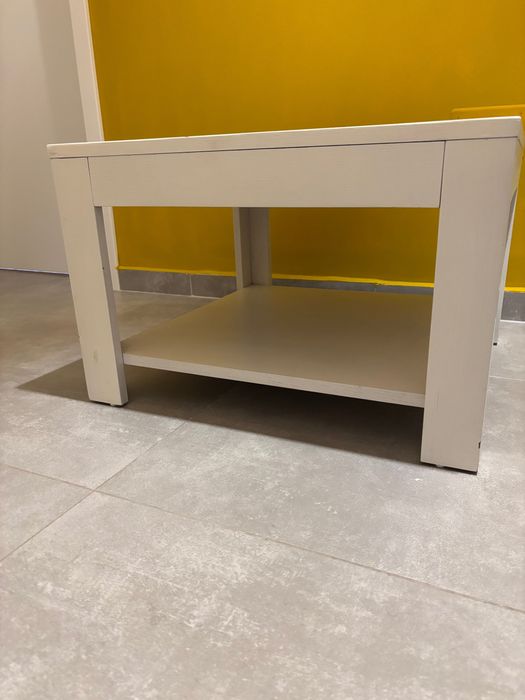 Masa alba lemn, masa de cafea alba