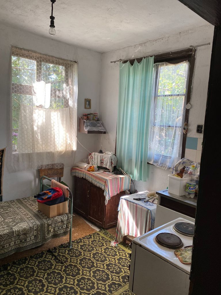 Продава се Къща в с. Драговищица, Област Кюстендил - 55 кв.м за 370 €/кв.м - Снимка #4
