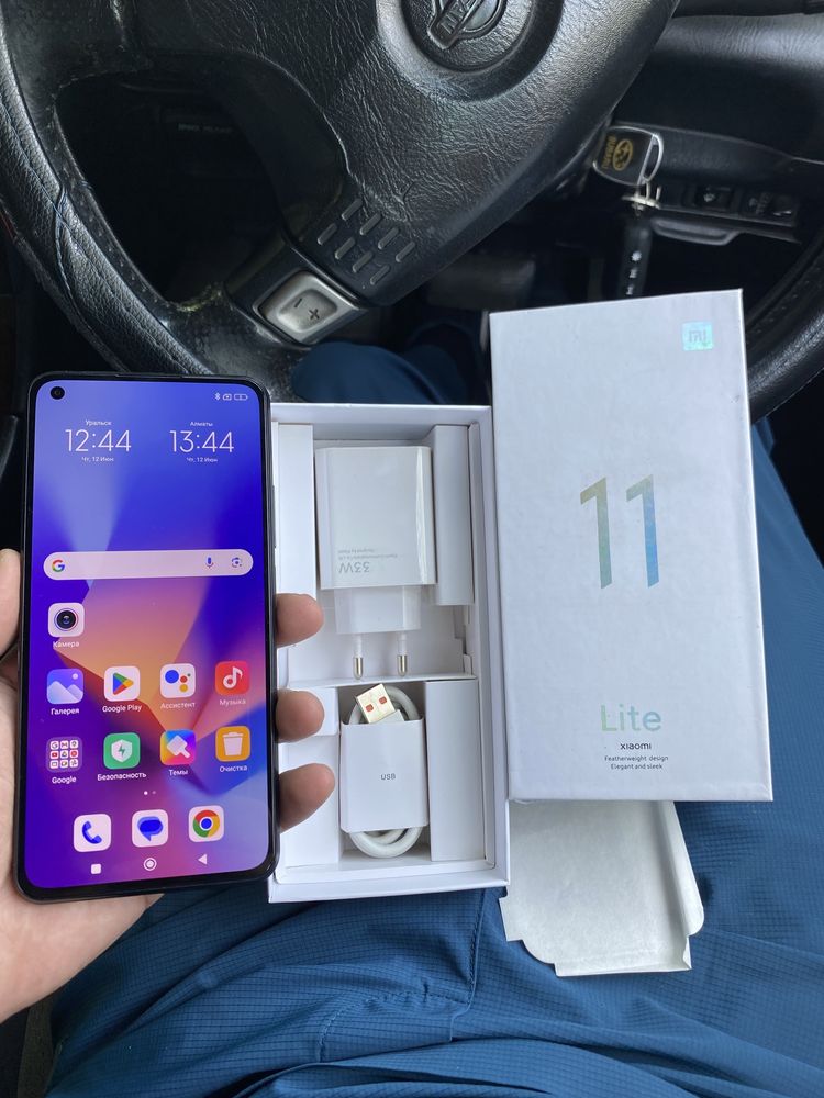 Xoiami 11 lite 5G.  8/256