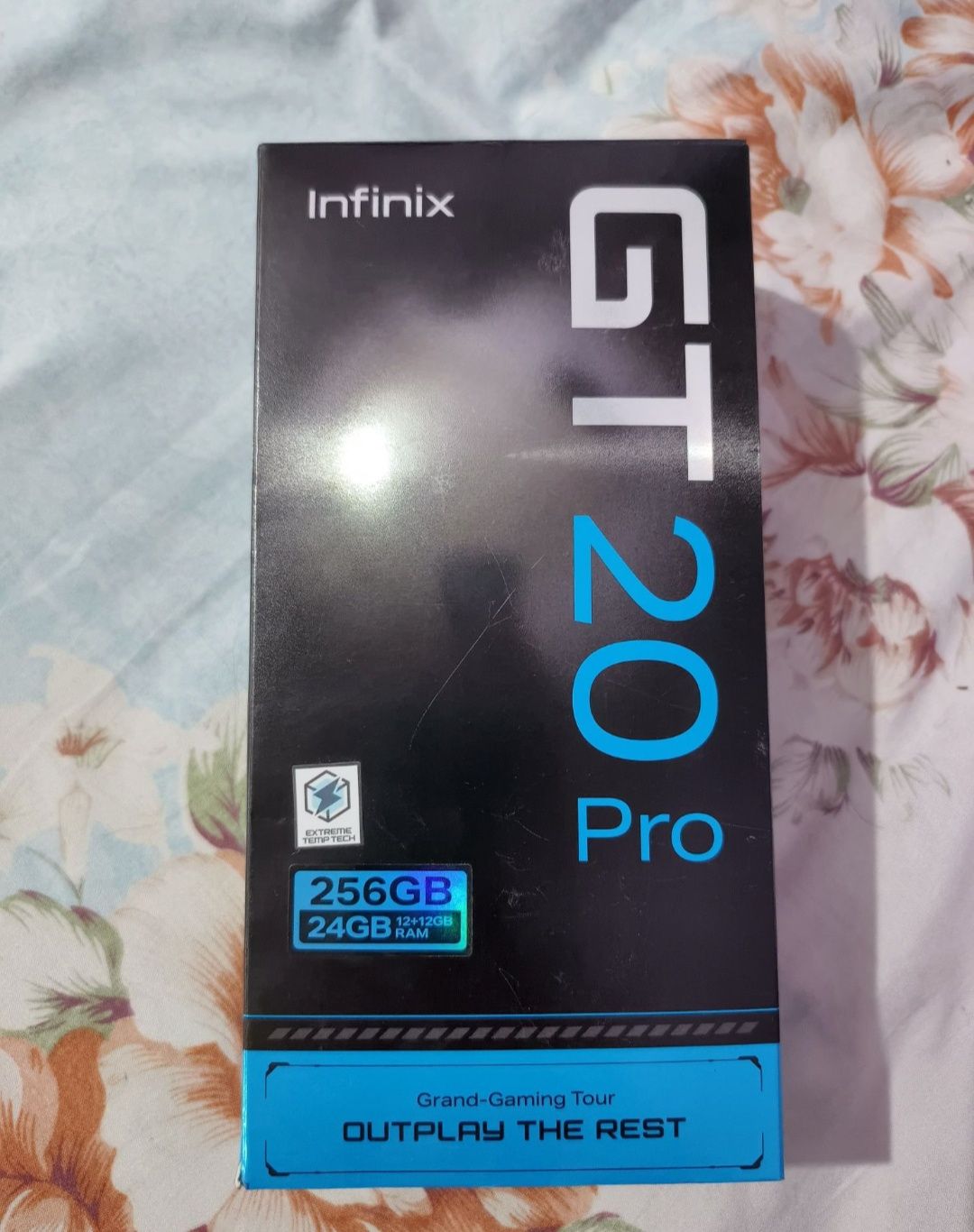 Infinix gt 20 Pro 16 ga 256 holati ideal sal qirilgan joyi bor  yonida