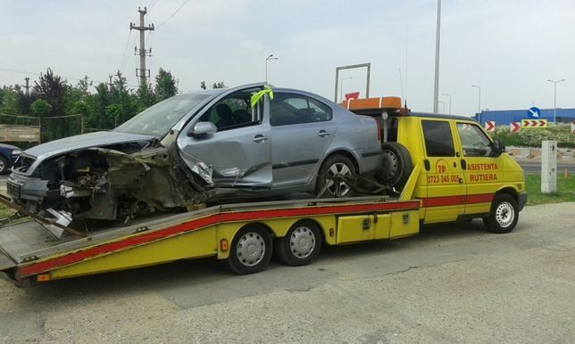 Asistenta rutieră tractari auto .vulcanizare mobila