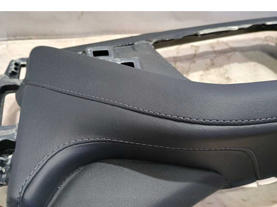 BMW i7 G70 seria 7 plansa de bord - kit airbag - centuri de siguranta