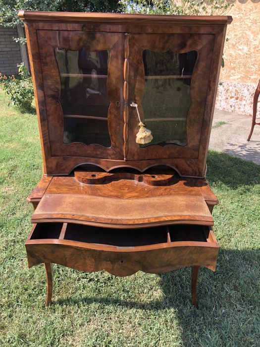 Birou din lemn masiv cu blat din piele