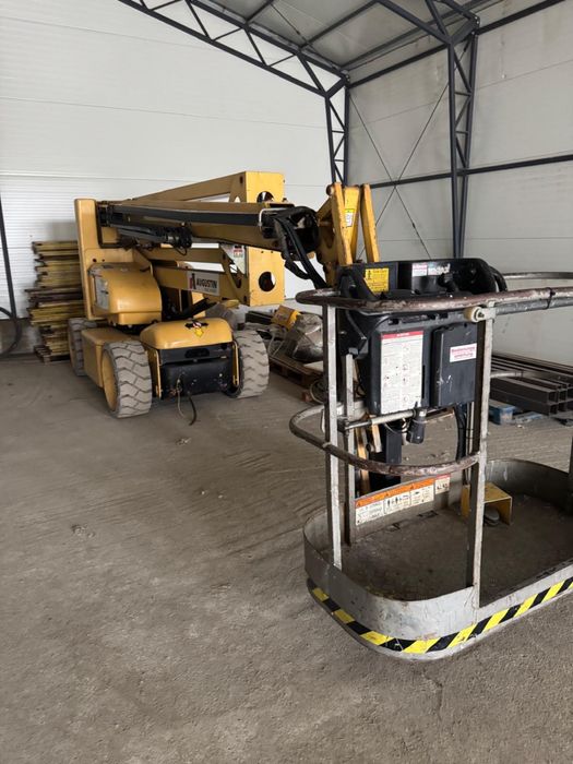 Nacela electrica 17 m articulata Niftylift HR17NE