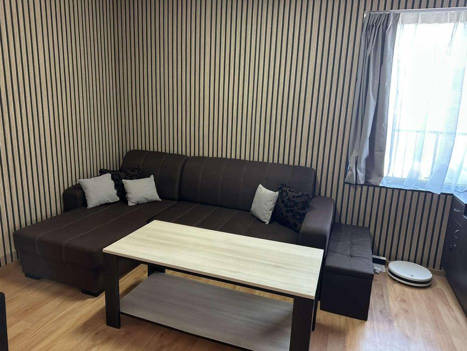 Дава се под наем Двустаен апартамент в Варна, Левски - 65 кв.м за 450 € - Снимка #3