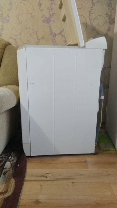 Продам стиральную машину