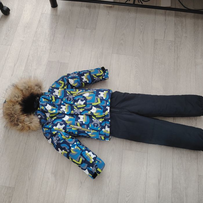 Продам комбинезон детский новый