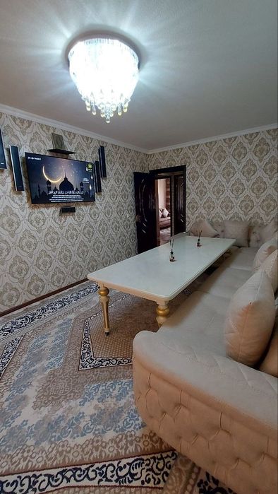 Продаётся  4х комнатная квартира