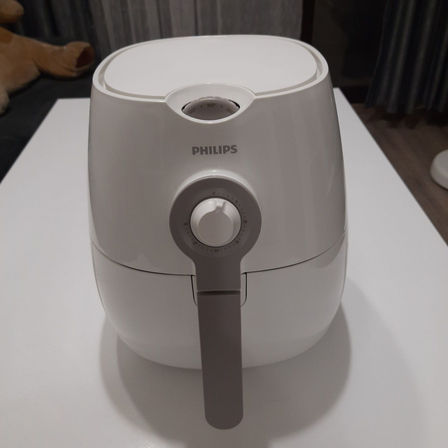 Фритюрник Philips Airfryer HD9216/80 Daily Collection