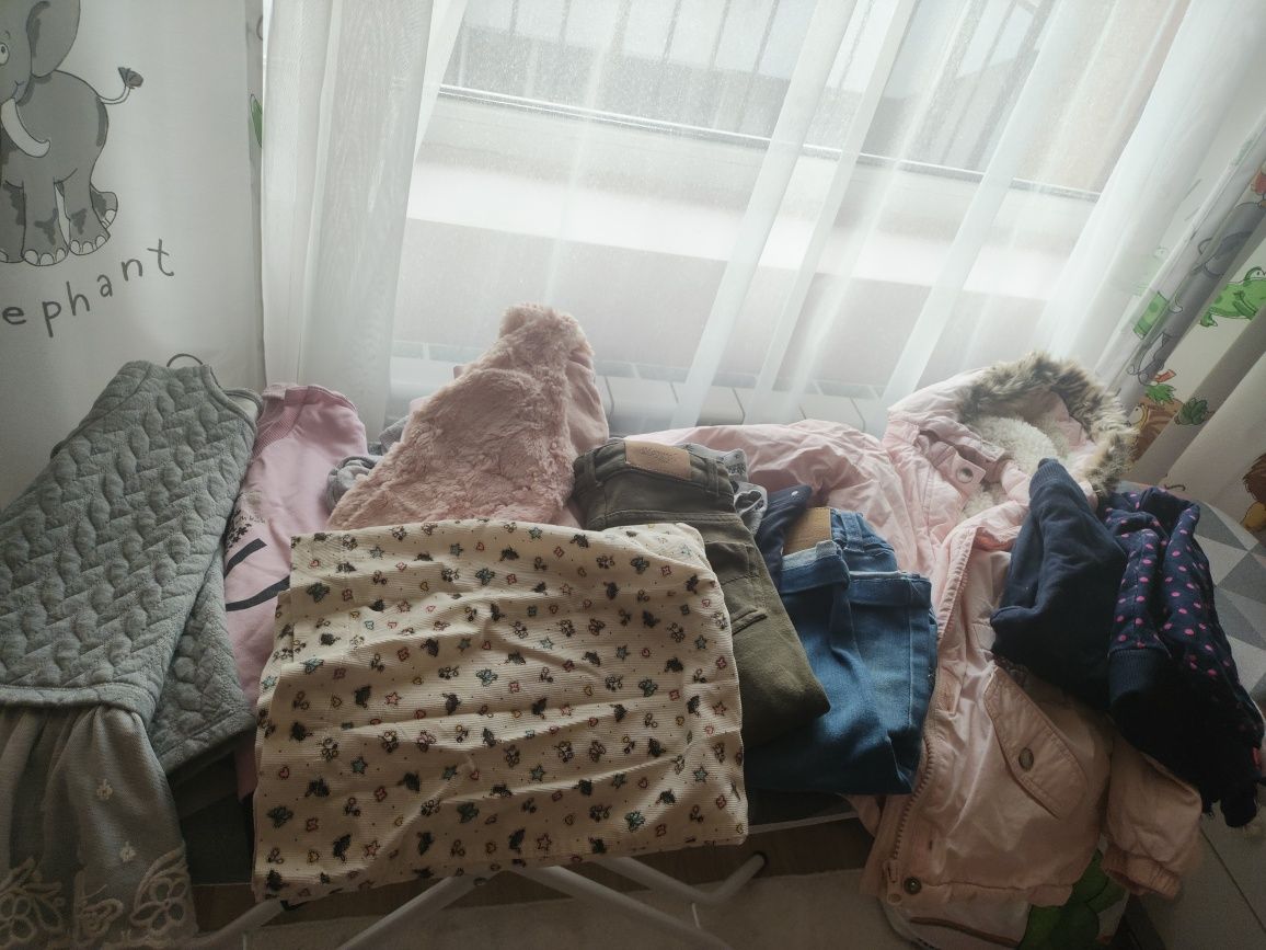 Подарявам дрехи за момиче